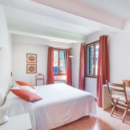 ונציה Ca' De La Comare, Relaxing And Elegant Apartment On Canal Grande מראה חיצוני תמונה